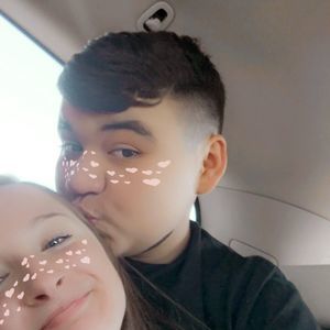 Meet your Posher, Cara